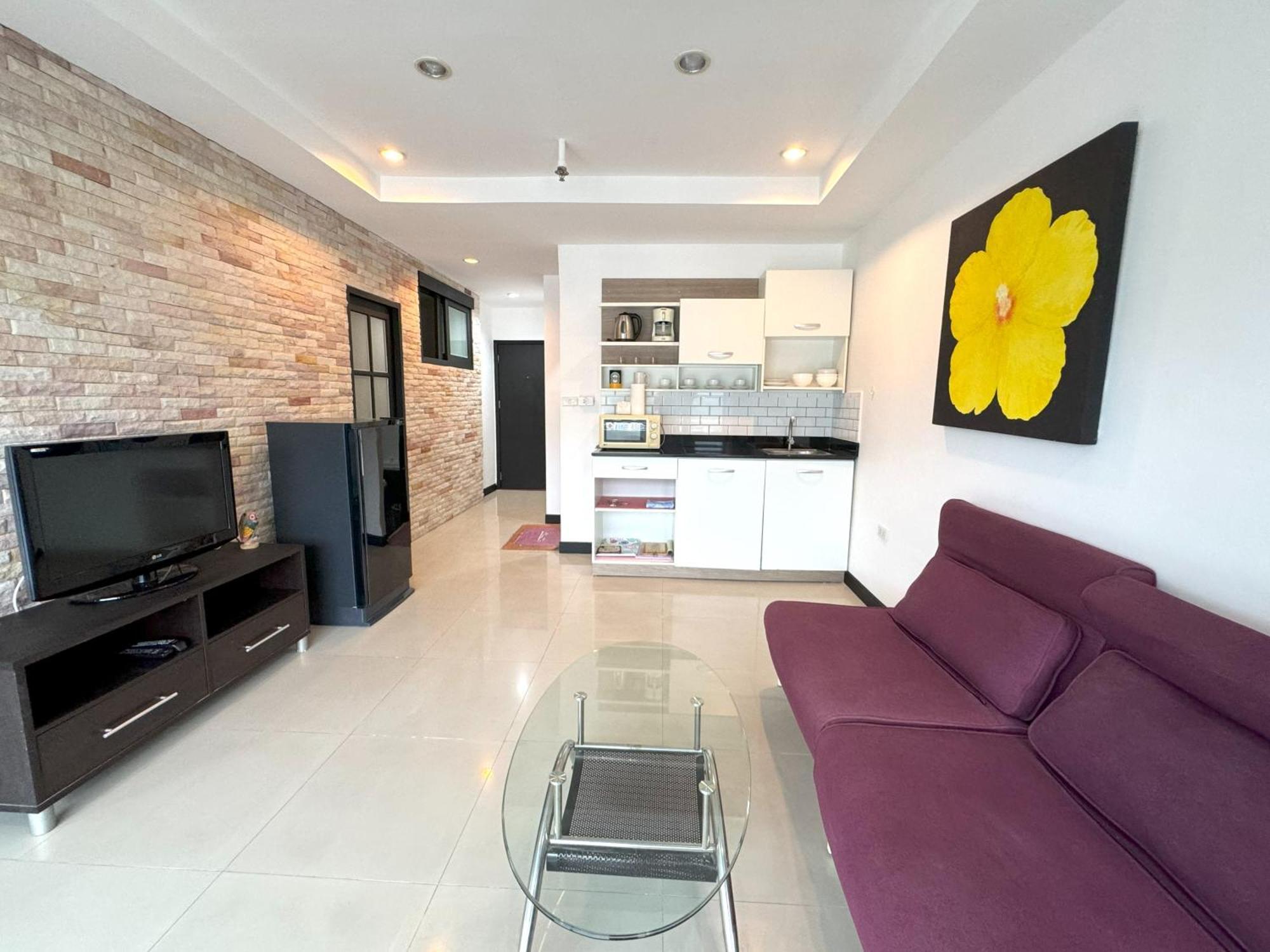 Patong Tower Apartment By Lofty Экстерьер фото